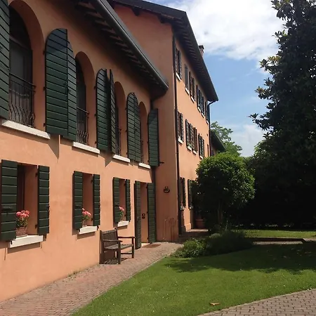 Corteundici